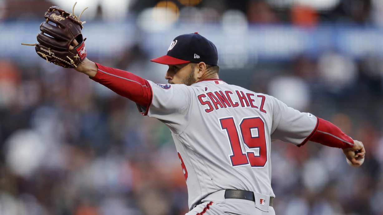 Kurt Suzuki hits two-run homer to lead Nationals past Giants