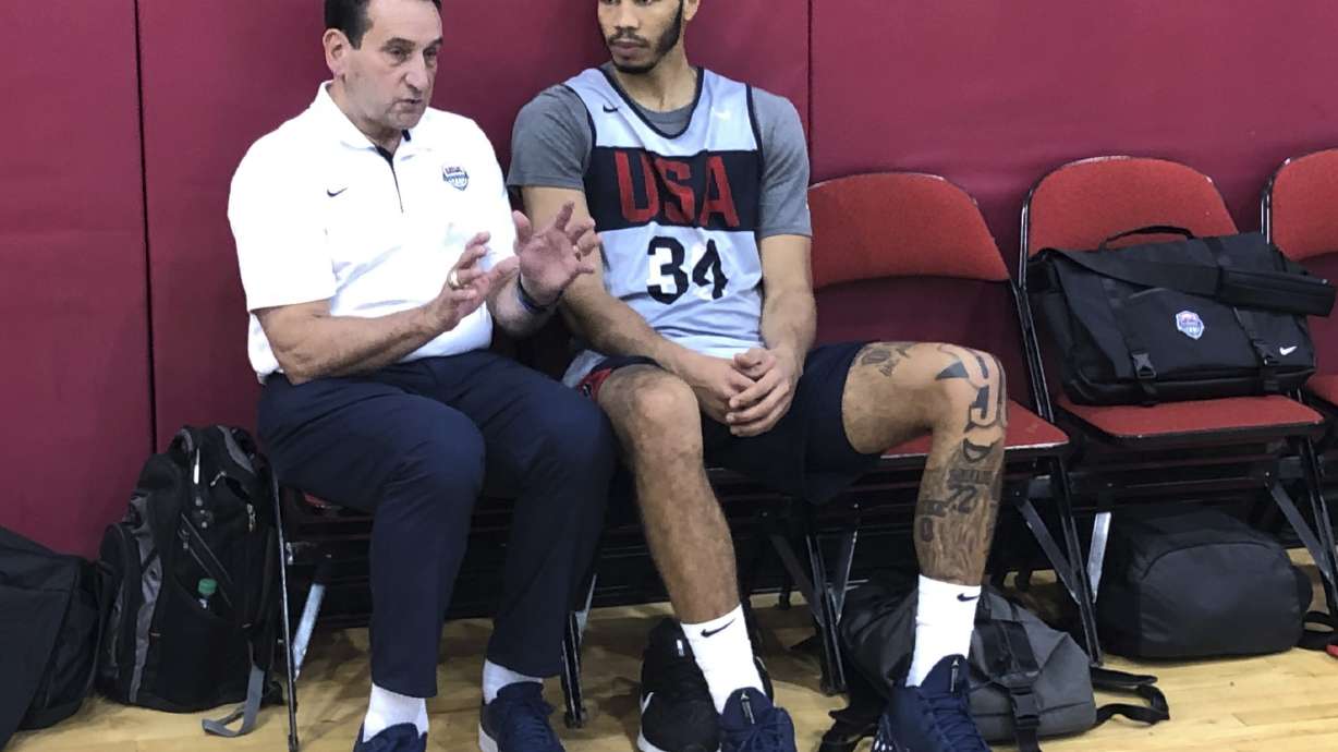 Special guest: Krzyzewski stops by USA Basketball practice