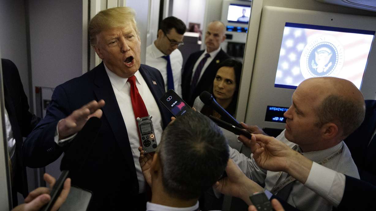 Trump says he's considering commutation for Blagojevich