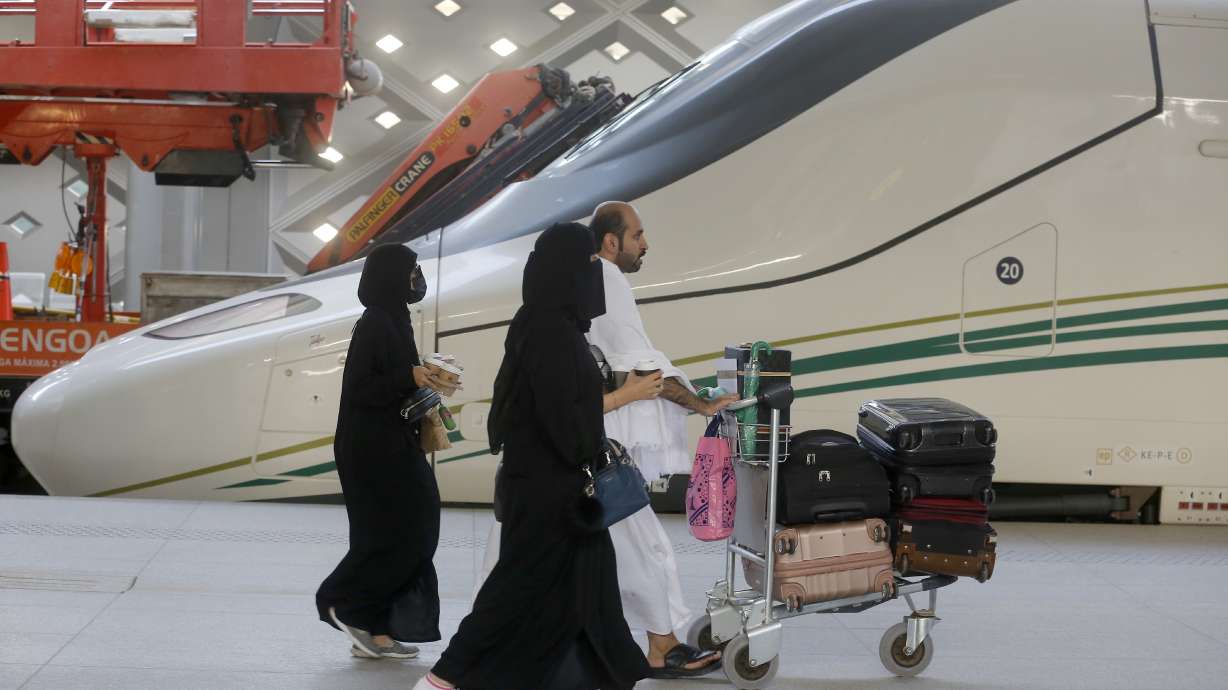 Over 2 million Muslims in Mecca for start of hajj pilgrimage