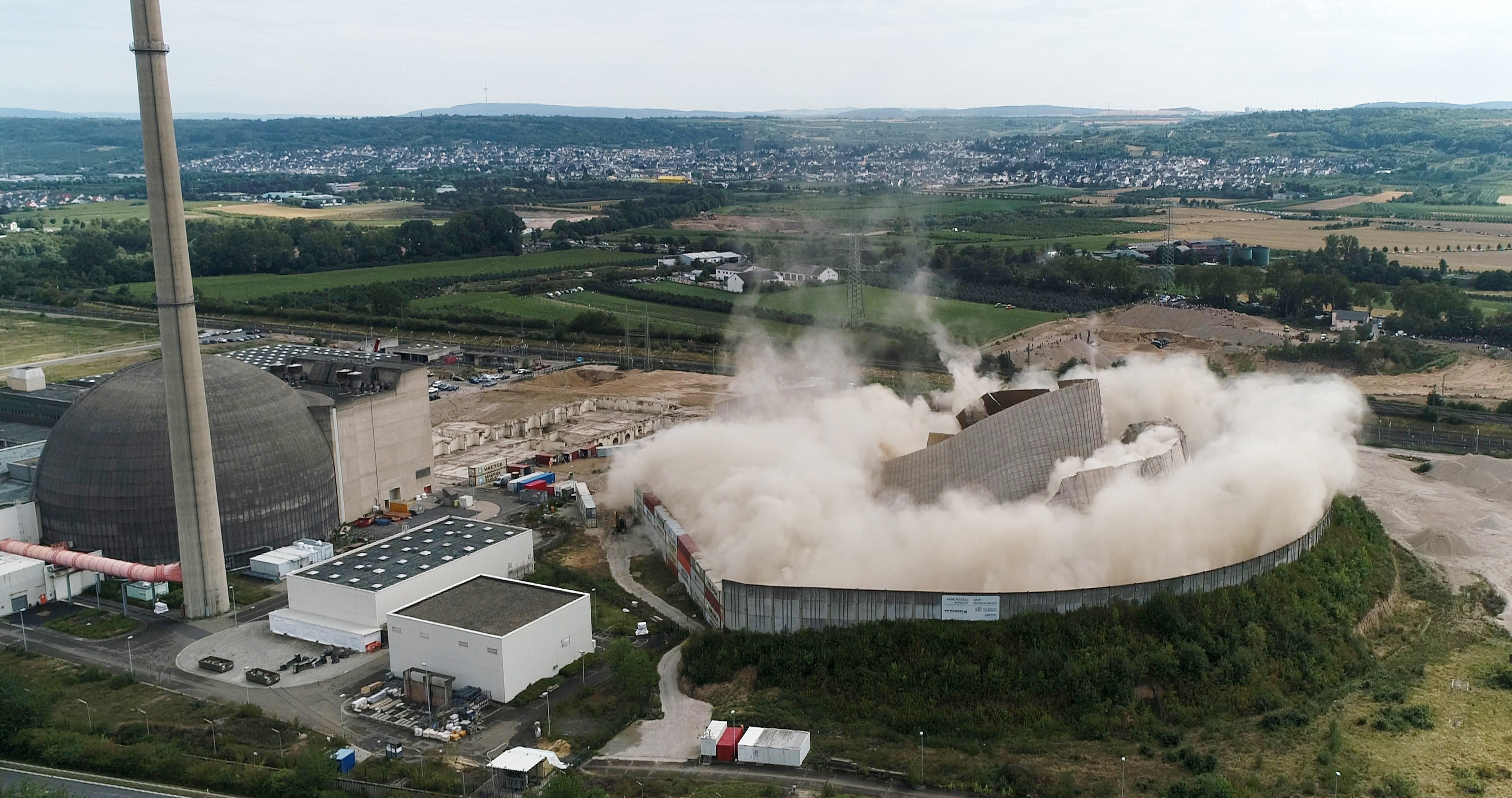 Short-lived German nuclear plant's cooling tower demolished