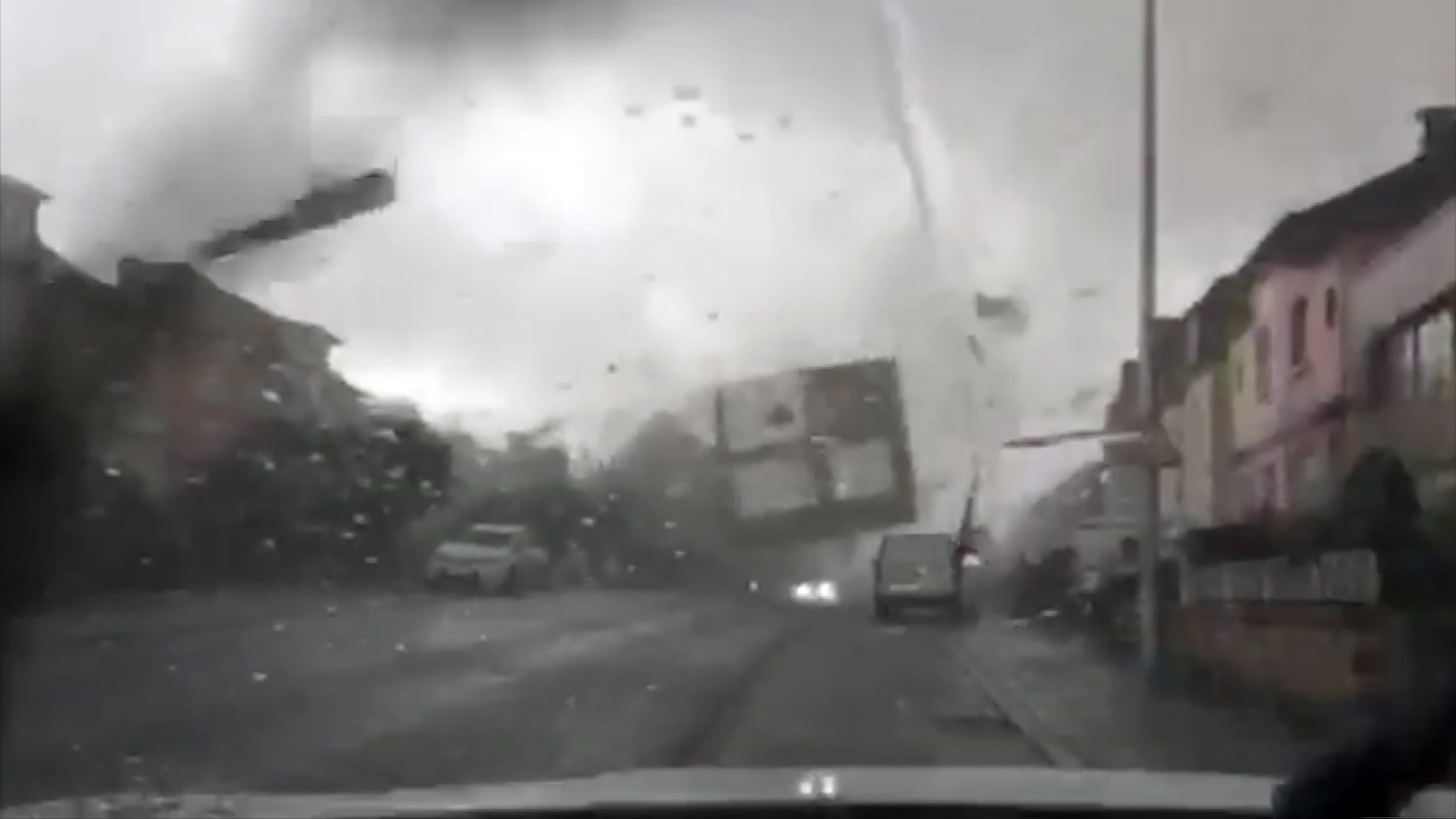 Luxembourg prime minister promises aid for tornado victims