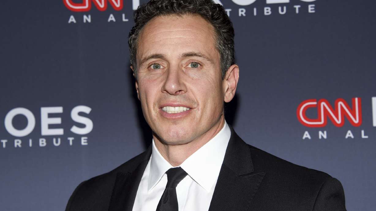 CNN backs Chris Cuomo after caught-on-video confrontation