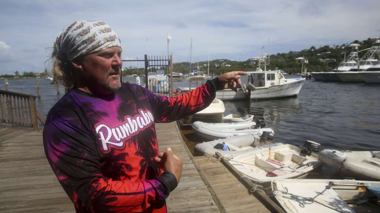 Epstein's Caribbean islands drawing tourists after his death