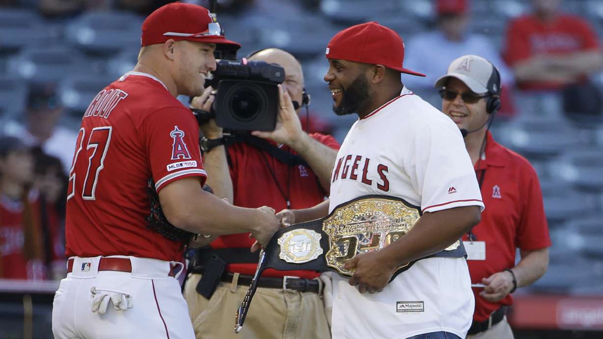 Cormier closes in on fighting farewell with mixed feelings