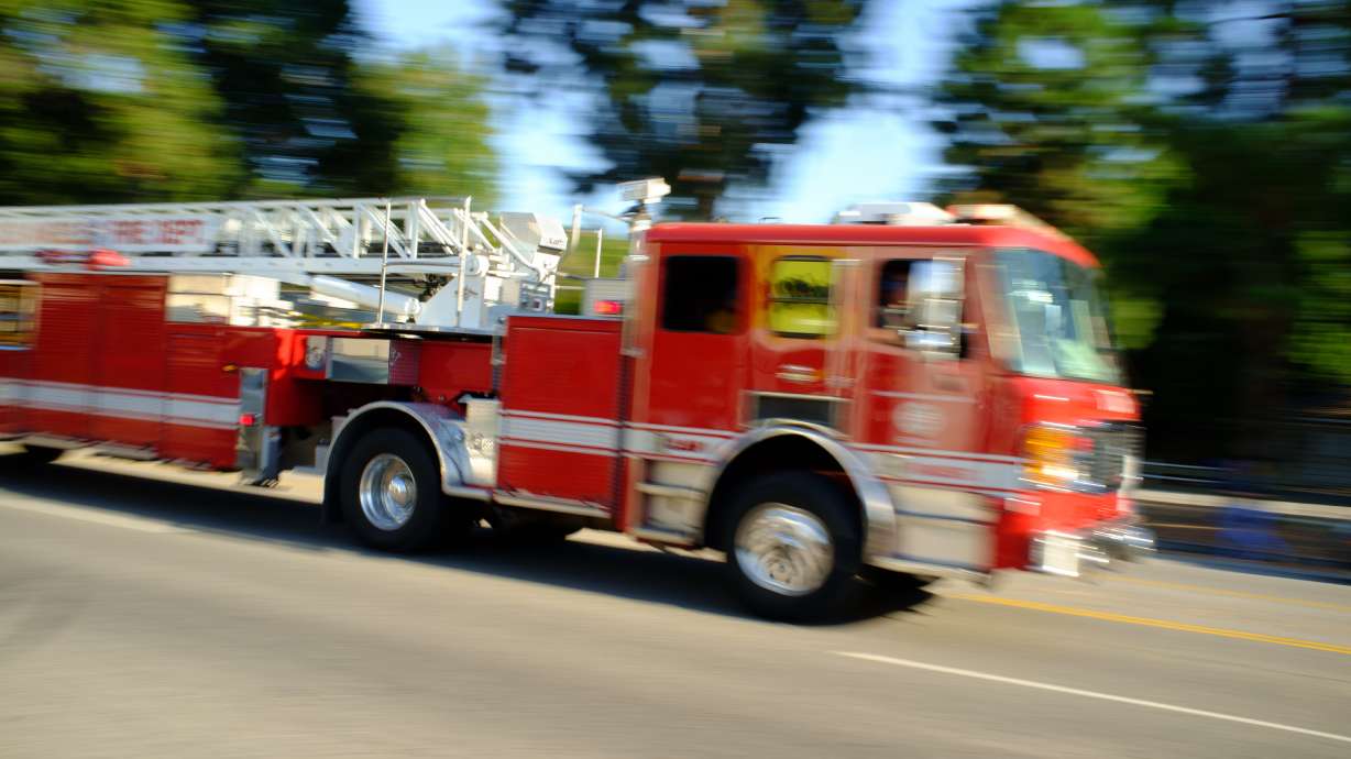Taylorsville woman set her apartment on fire, waited outside for firefighters, charges say