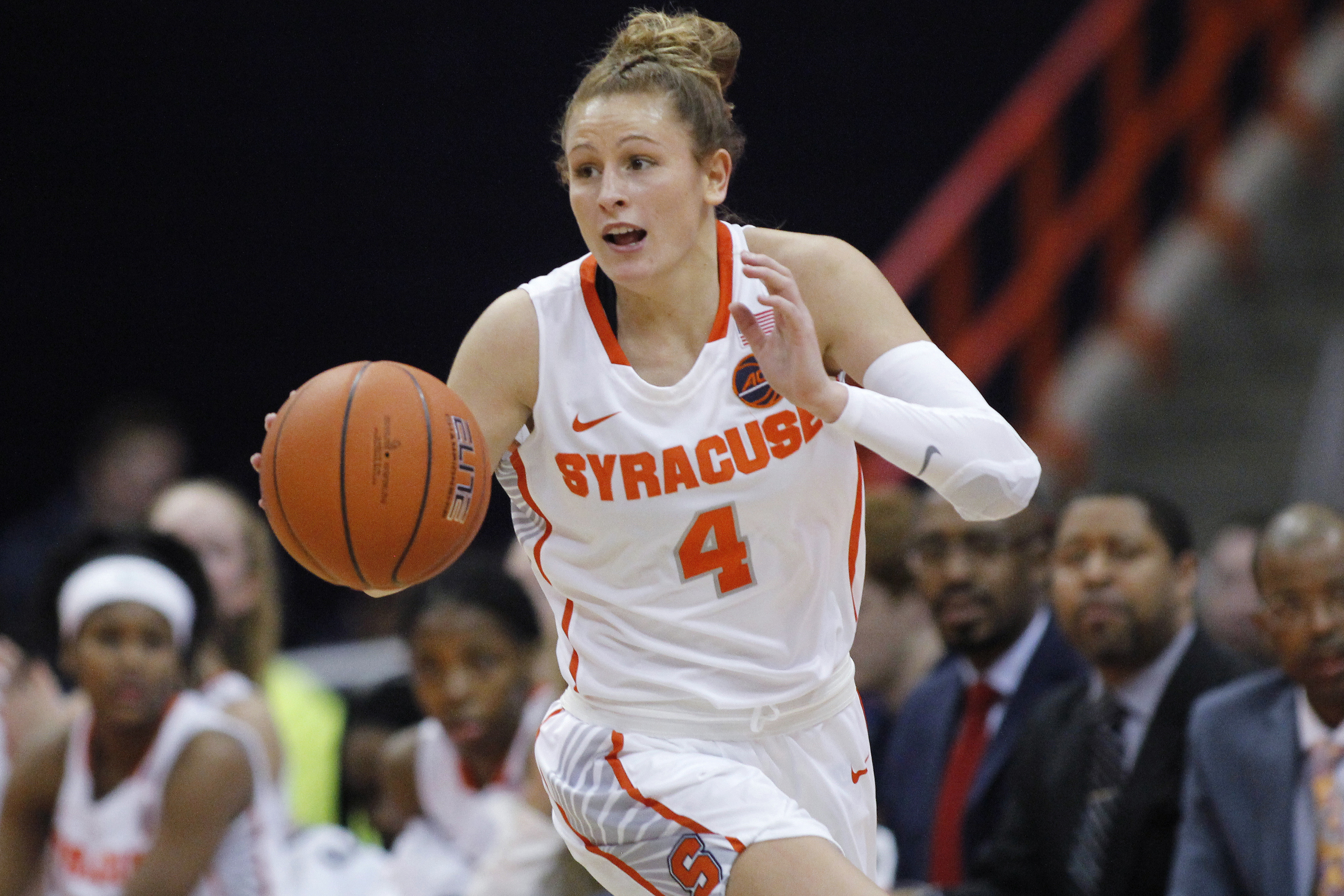 Syracuse basketball star perseveres in breast cancer fight