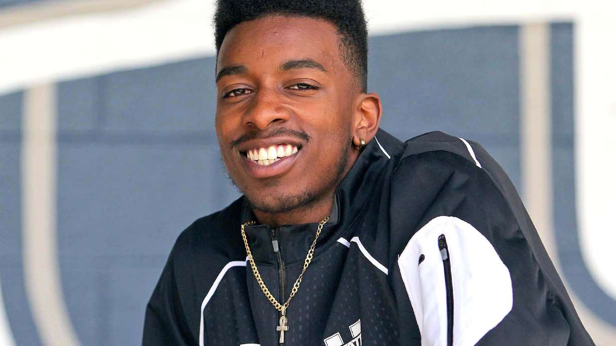 Human in the helmet: Savon Scarver's faith and football