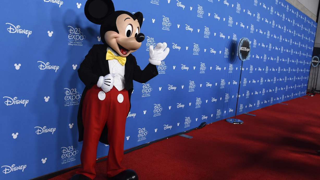 Obi-Wan, Lizzie McGuire join new Disney Plus platform