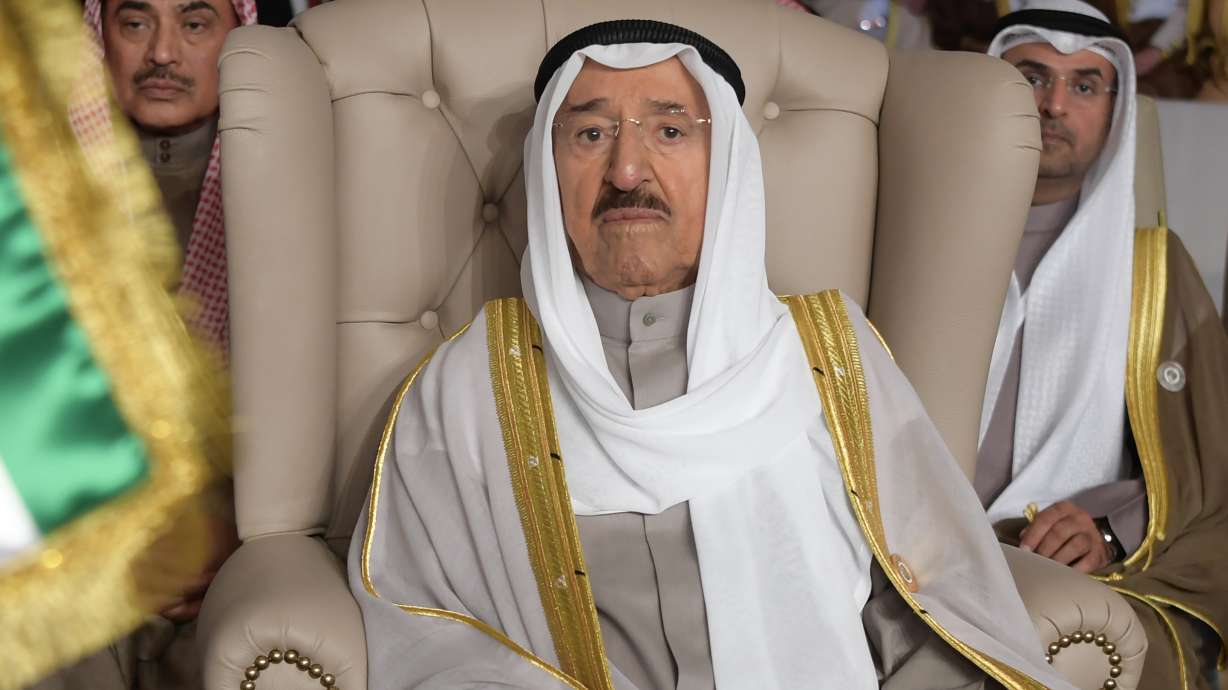 Kuwait's emir, 90, appears for first time after health scare