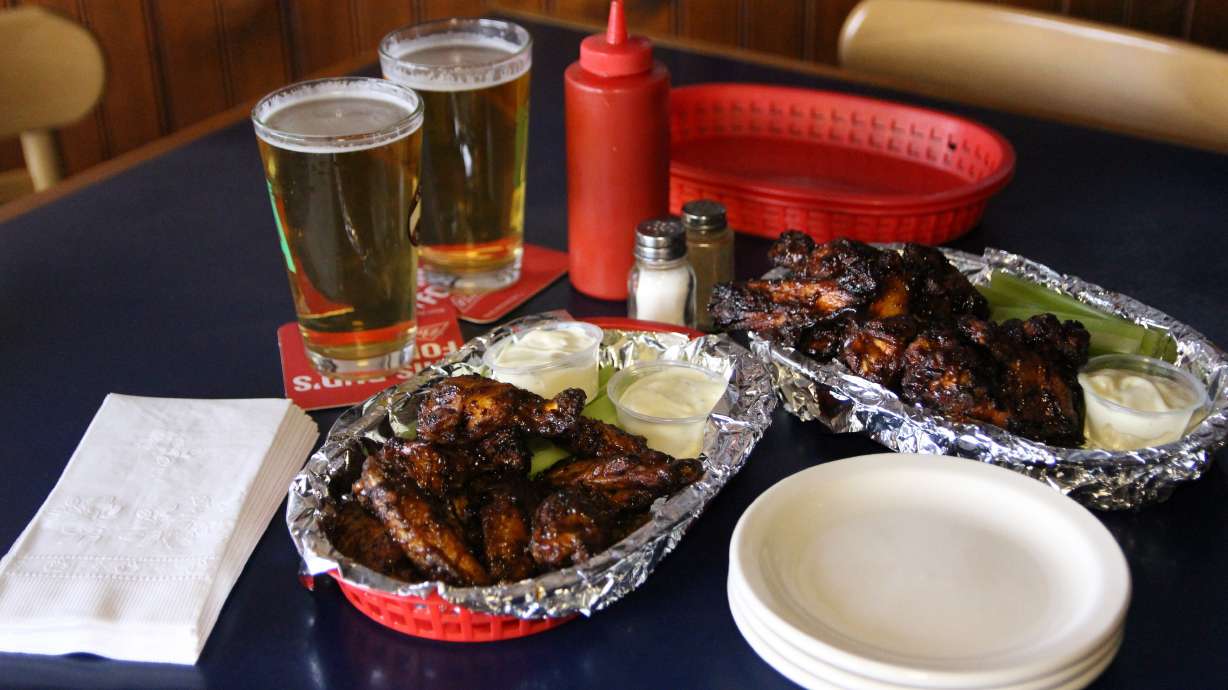 Eating along New York State's 'Buffalo Wing Trail'