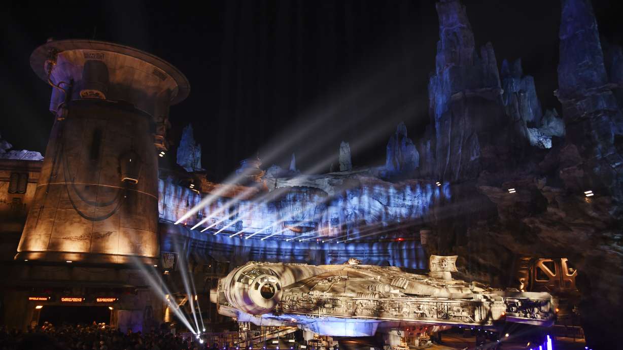 Star Wars hotel at Disney World like a cruise into space