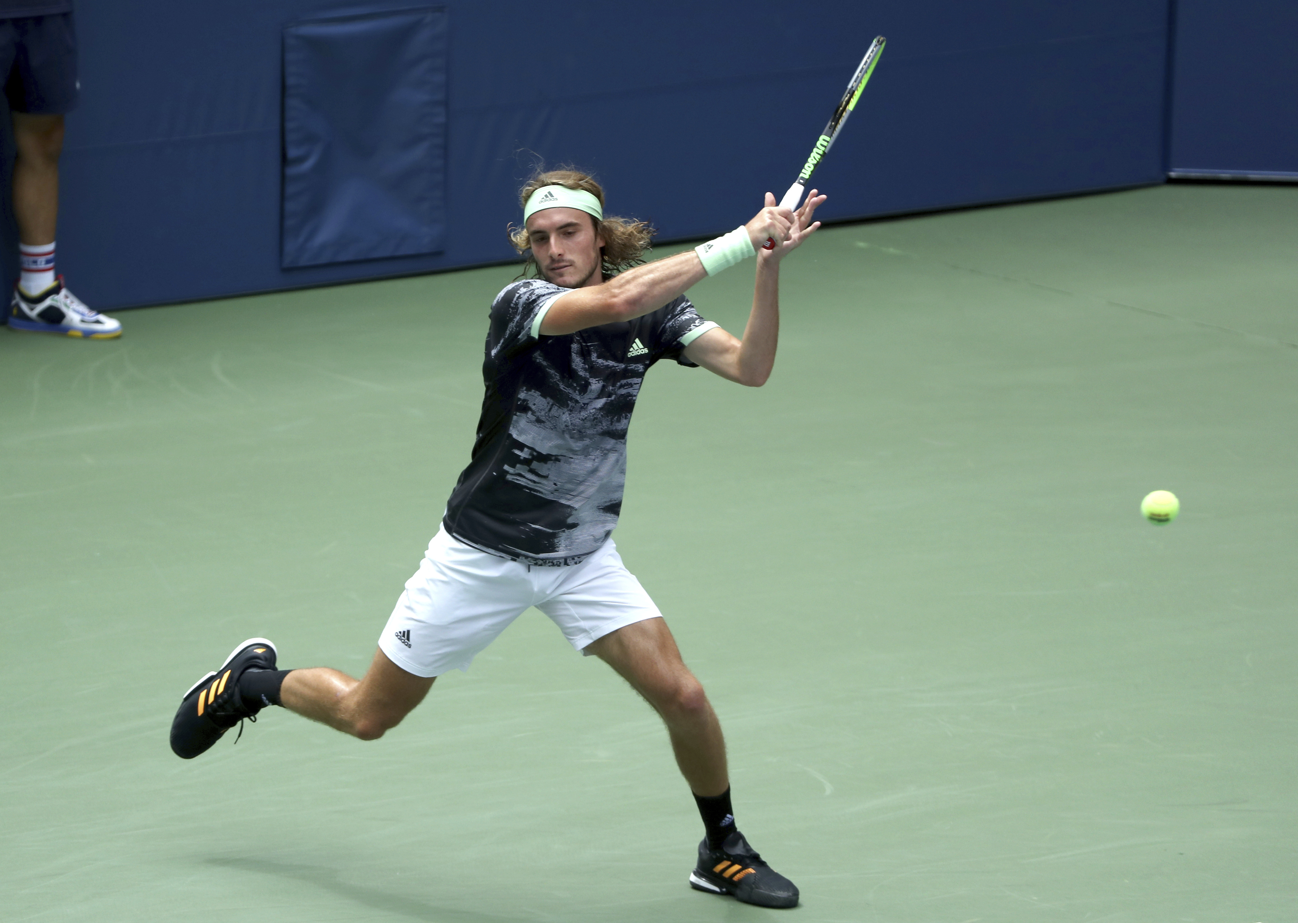 Tsitsipas to US Open umpire in tirade: 'You're all weirdos!'