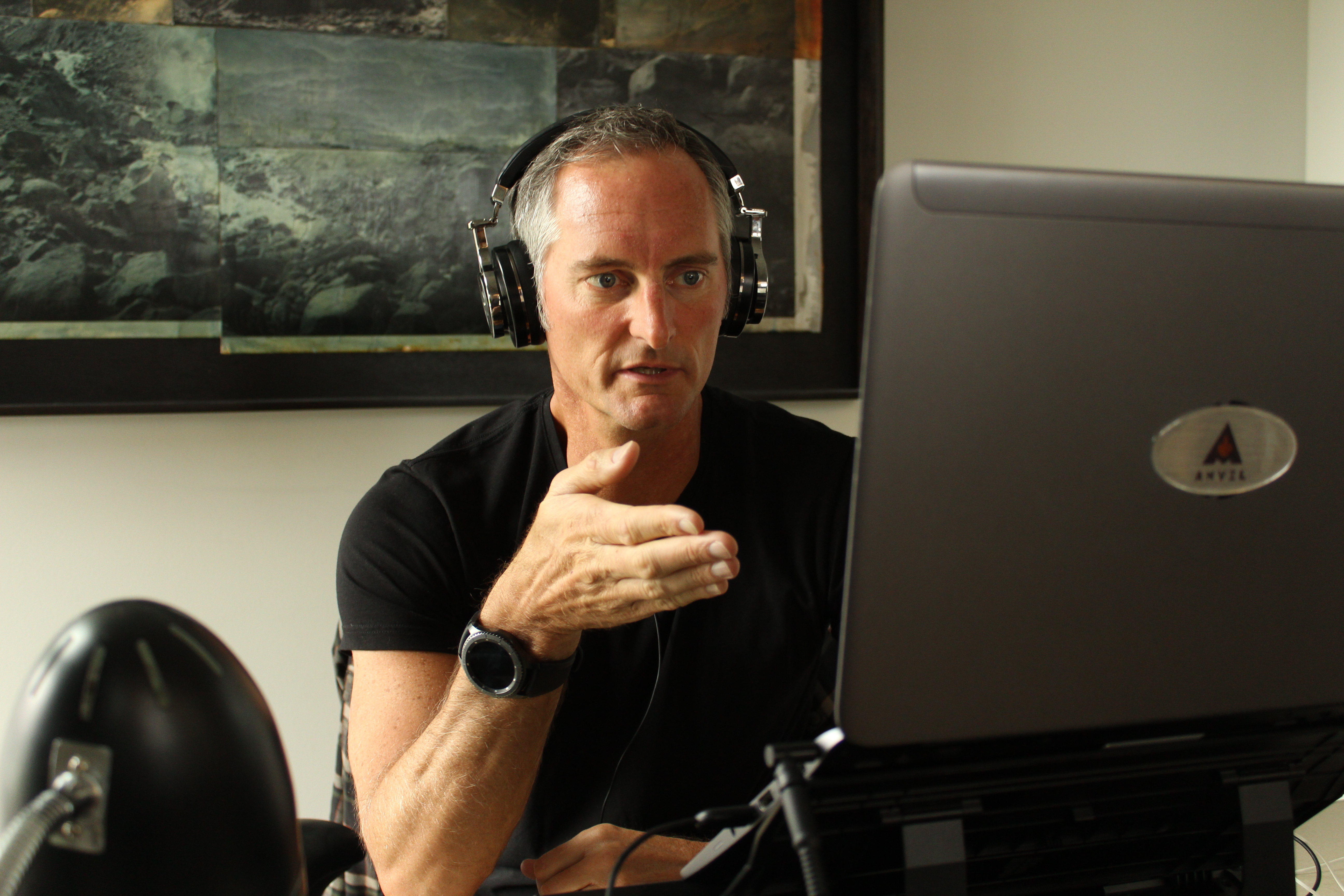 Businesses find ways to deal with late-paying customers