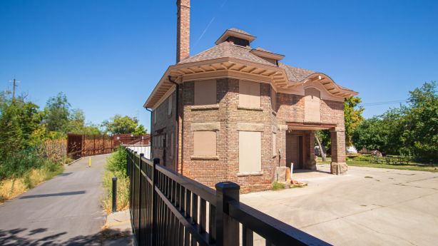 Salt Lake City Approves 1 3m Plan To Repair Fisher Carriage House Open Rec Opportunities To Public Ksl Com