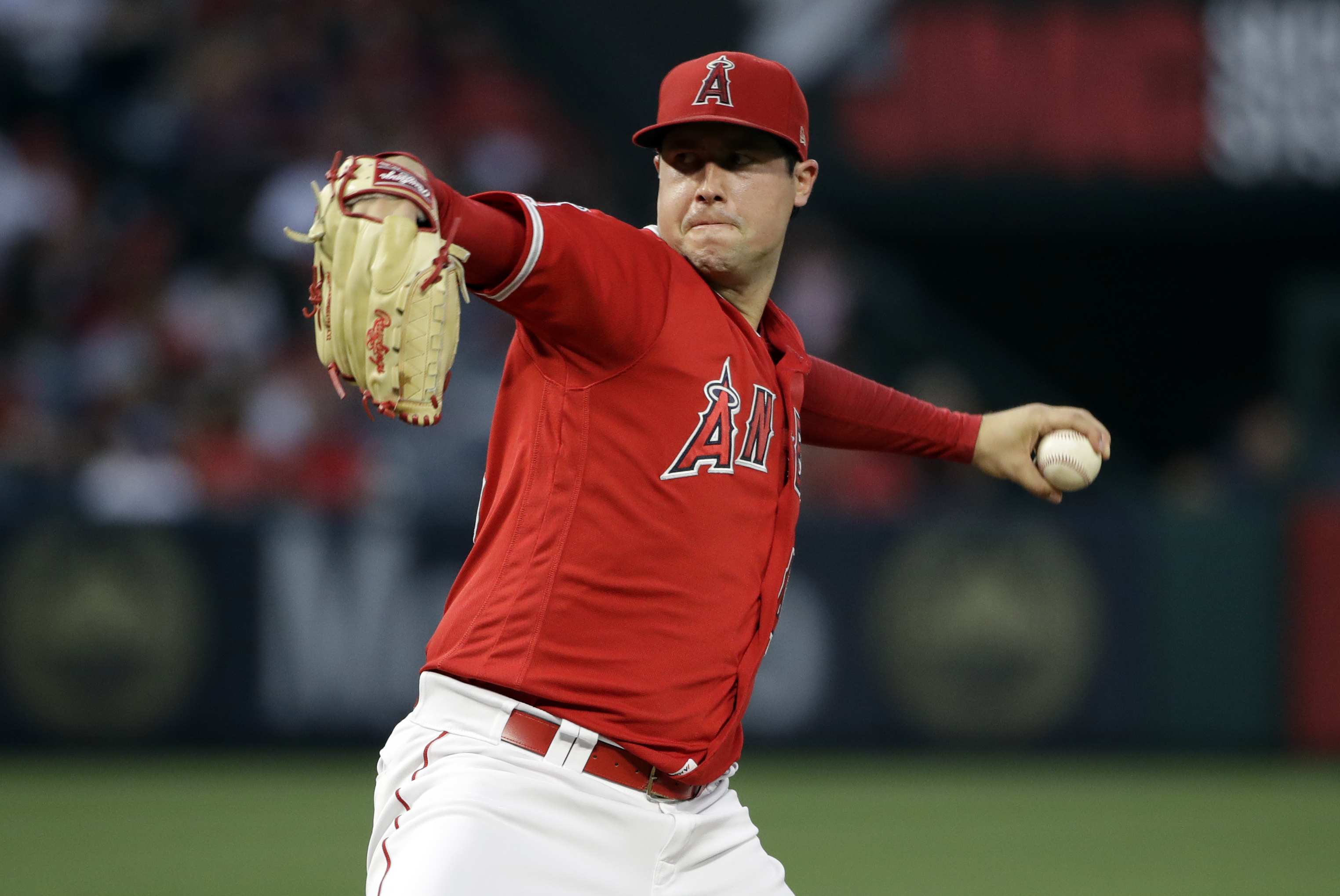 The Latest: Ausmus misses Skaggs, no matter how pitcher died