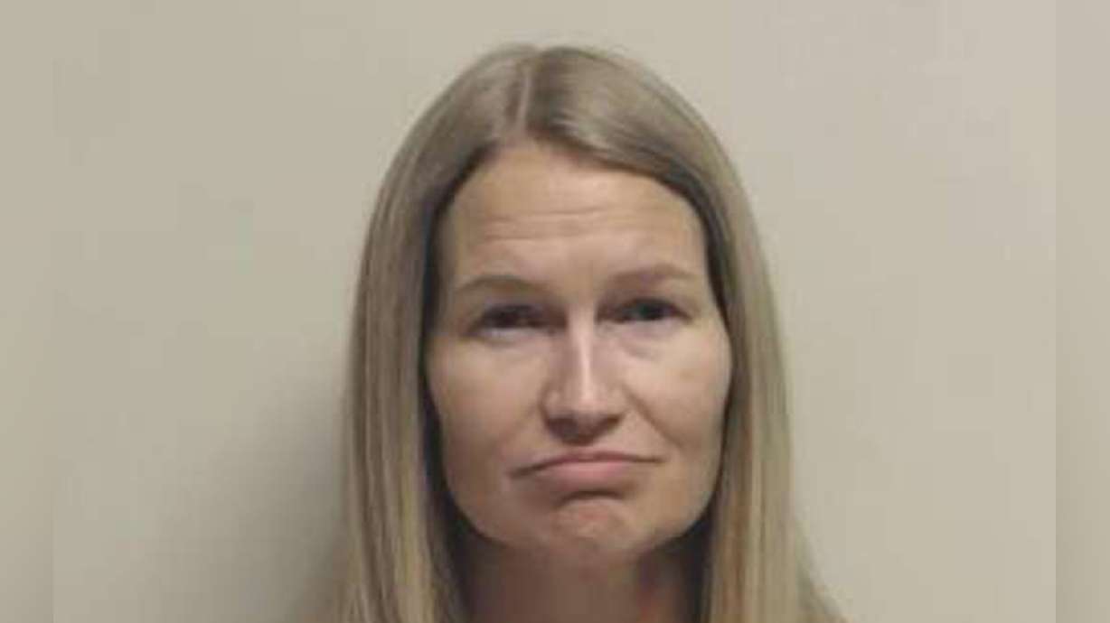 Utah mom arrested for threatening to shoot up dental office