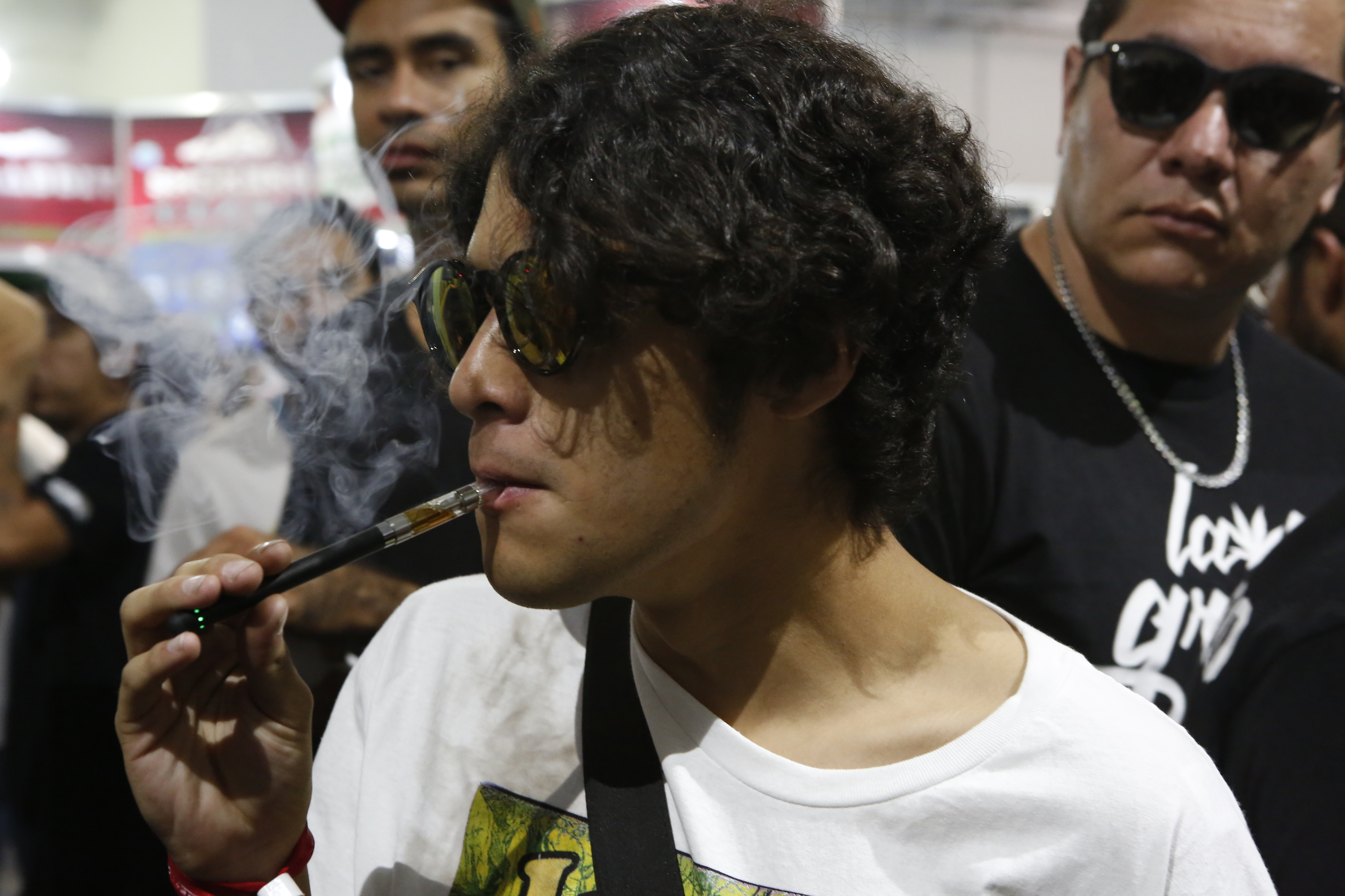 Mexican cannabis users eagerly await legal marijuana