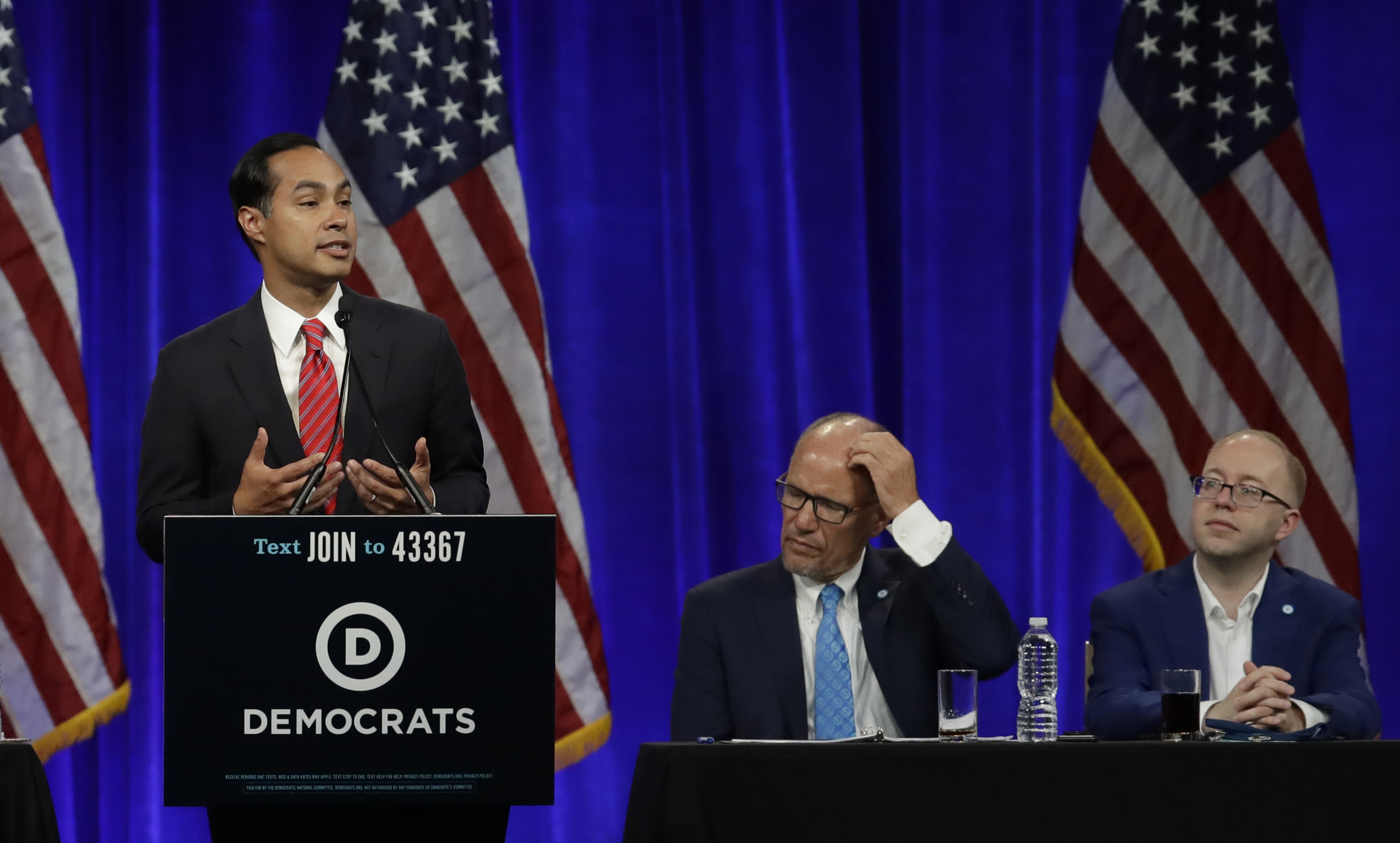 Democratic candidates focus on climate change in town halls