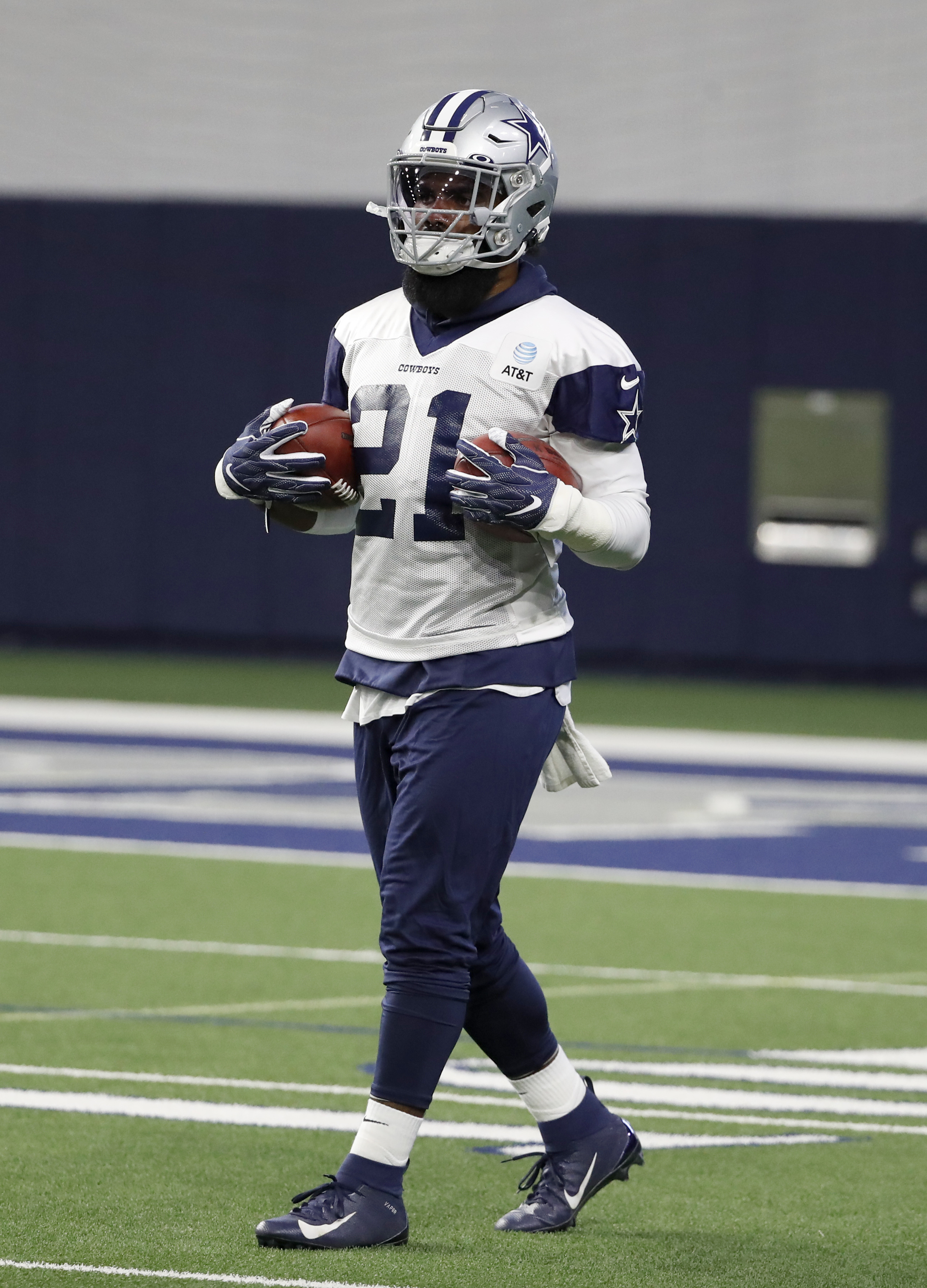 Cowboys release RB Morris to make room on roster for Elliott