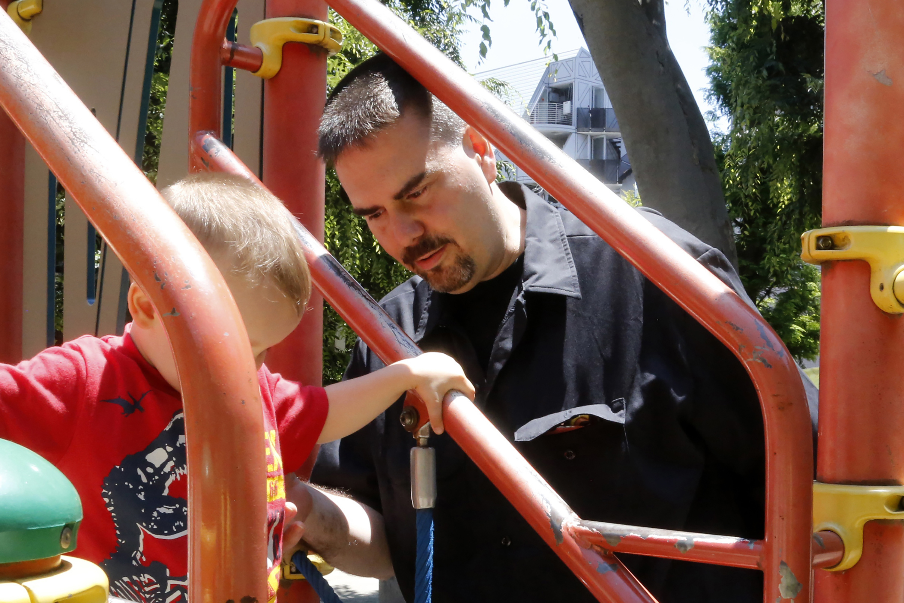 Asics employee's lawsuit highlights paternity leave in Japan