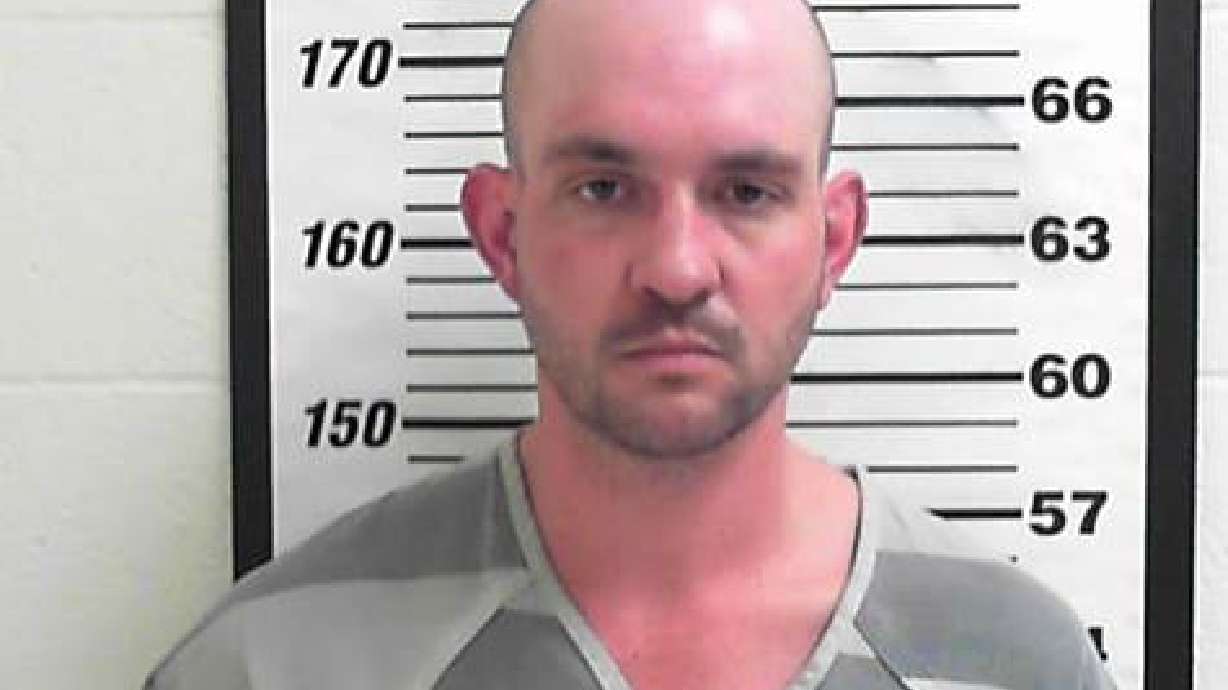 Utah police investigating second incident of man exposing himself to children