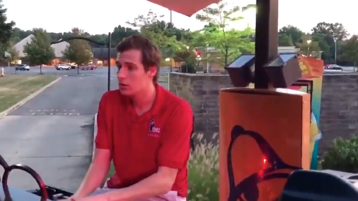 Have You Seen This? Taco Bell tunes from a truck