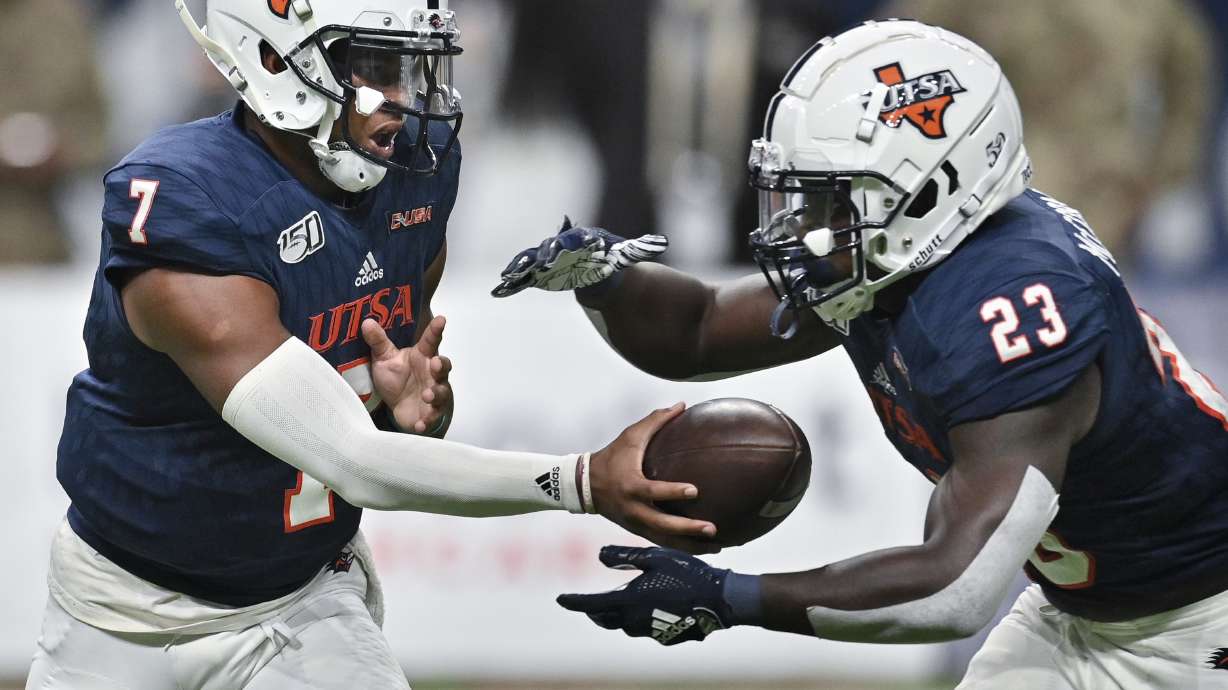 BYU football 2020 schedule: Cougars sign up Texas State, UTSA in Provo