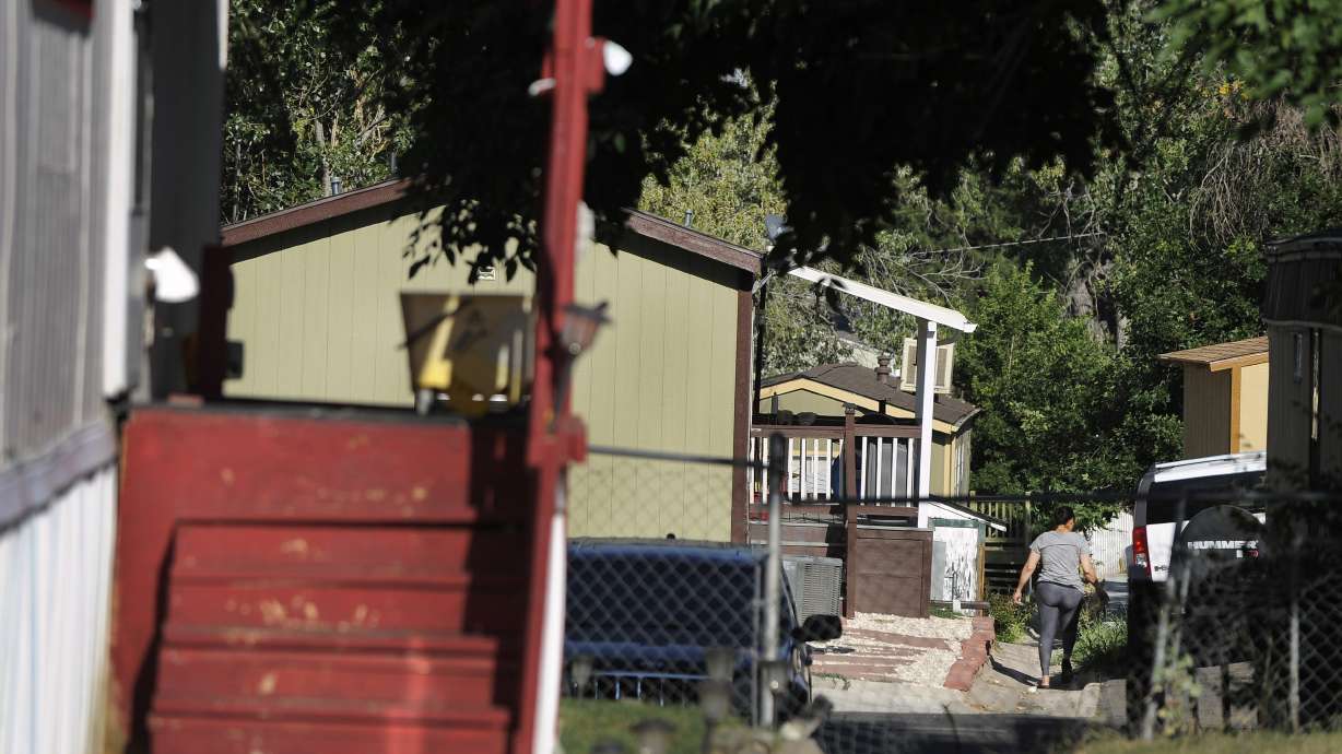 Mobile home parks move from mom-and-pop to corporate