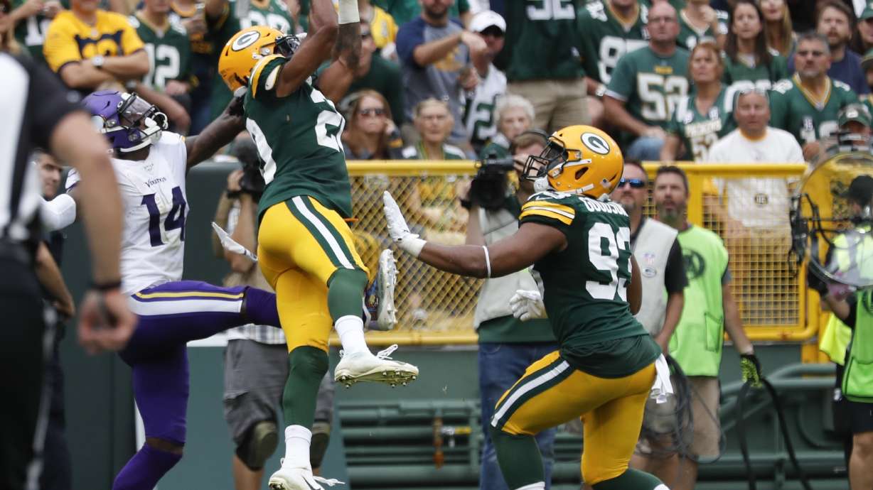 Packers ride Rodgers' hot start to 21-16 win over Vikings