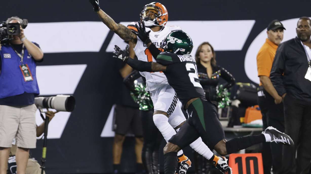 Beckham puts on show in MetLife return, Browns top Jets 23-3