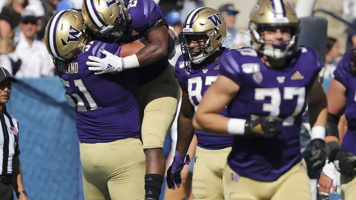 Washington affirms Top 25 ranking, but BYU didn't help itself in loss to Huskies