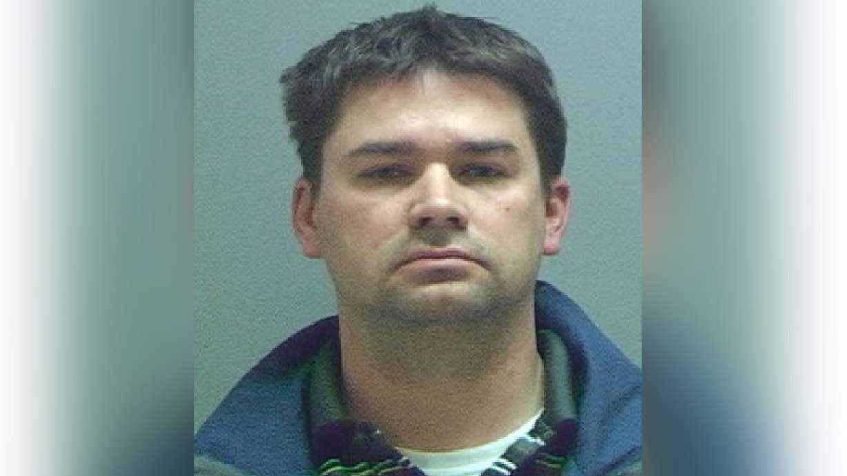 Former Utah teacher charged with illegal sex with teen