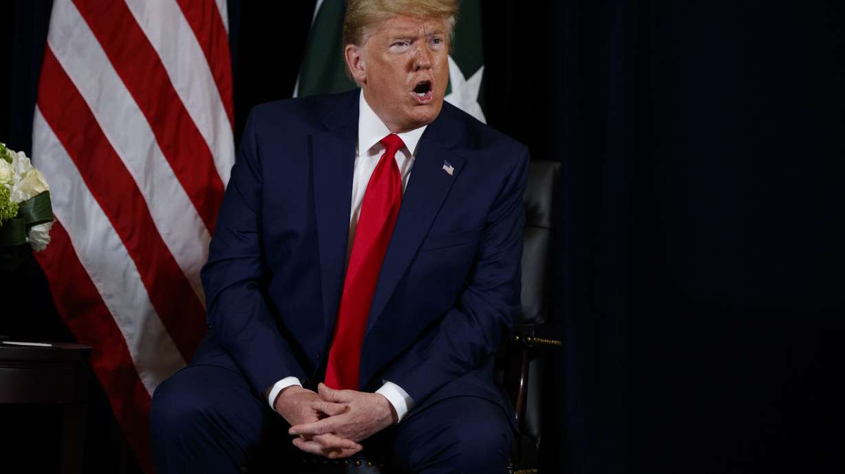 Trump's Senate Republican allies give OK to $5B wall request