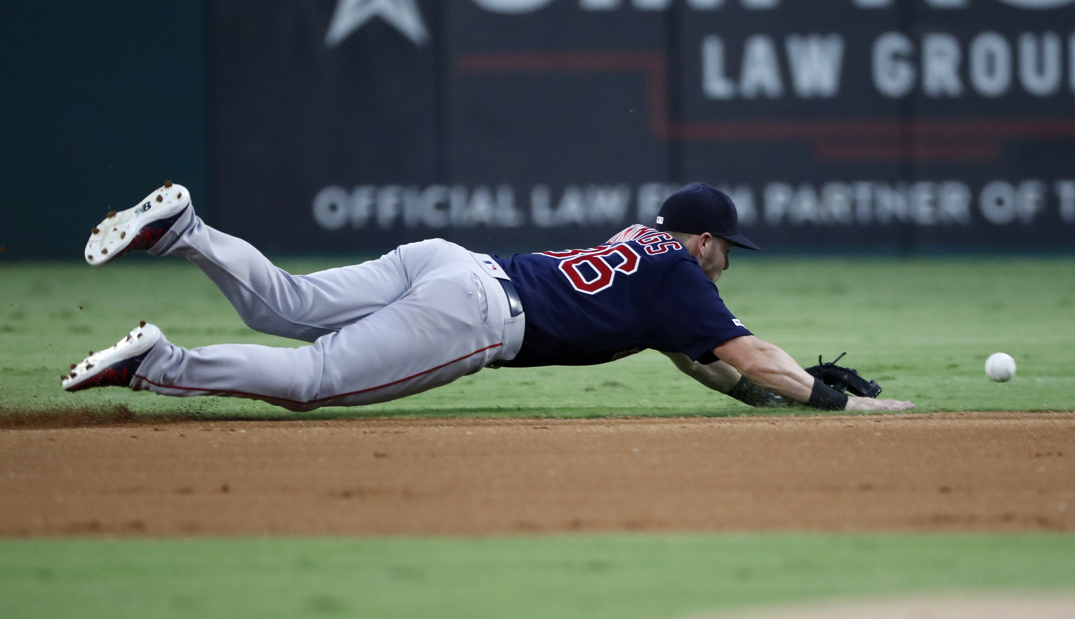Porcello pitches strong 6 innings, Red Sox rout Rangers 10-3