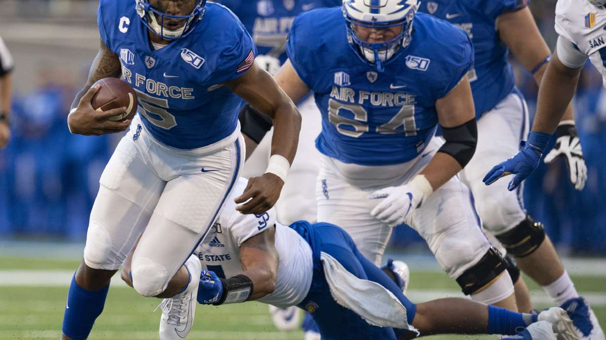 Hammond leads Air Force over San Jose State 41-24