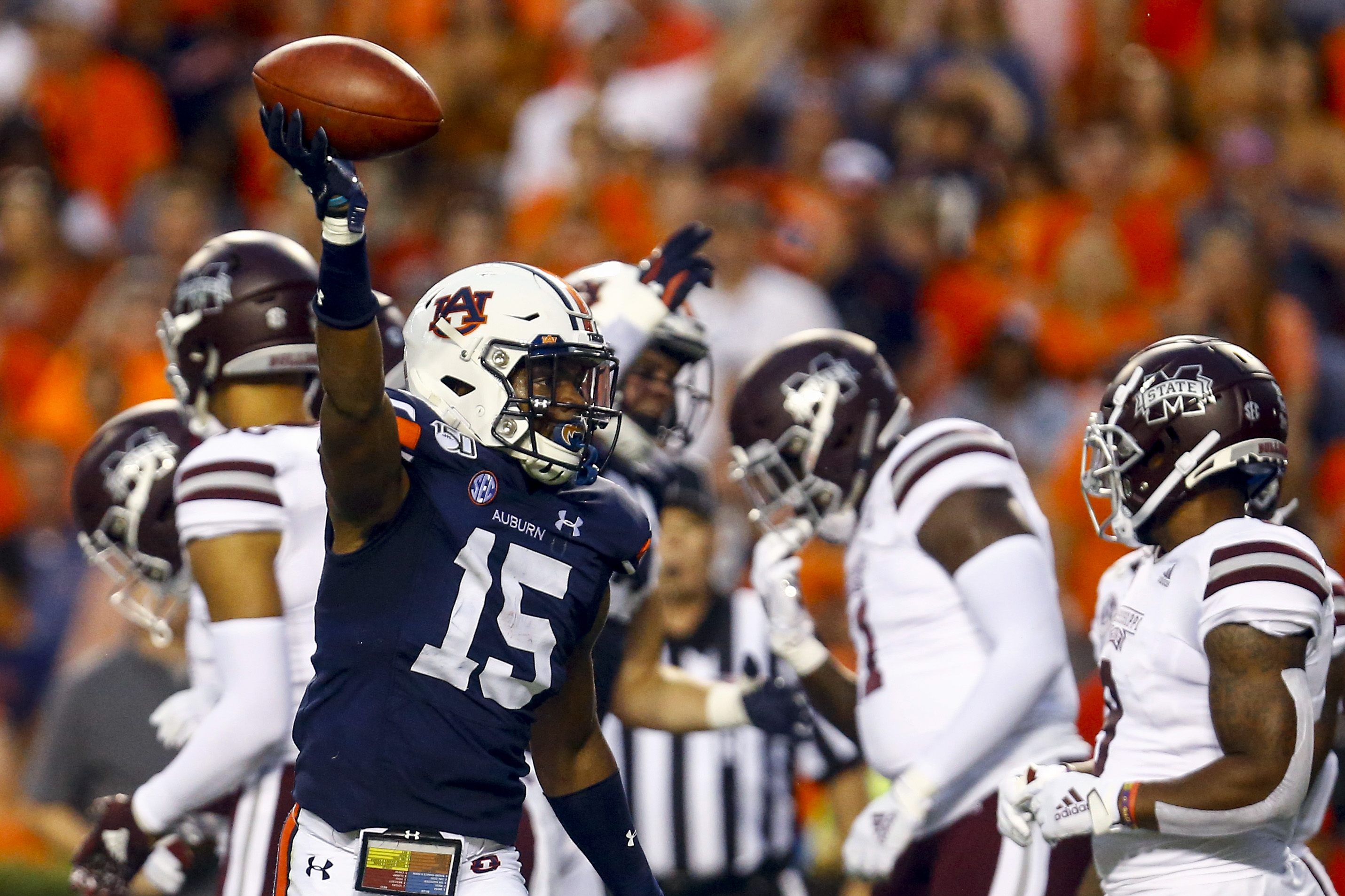 Nix helps No. 7 Auburn rout Mississippi State