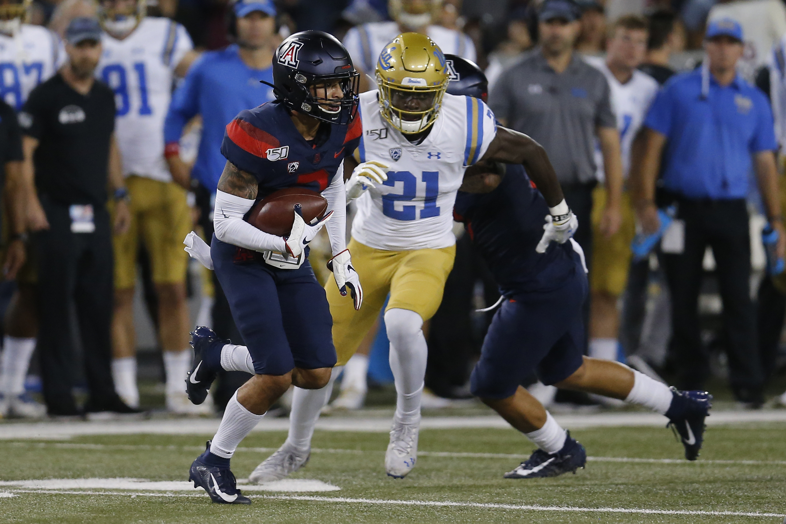 Arizona holds on to beat UCLA 20-17 behind Gunnell