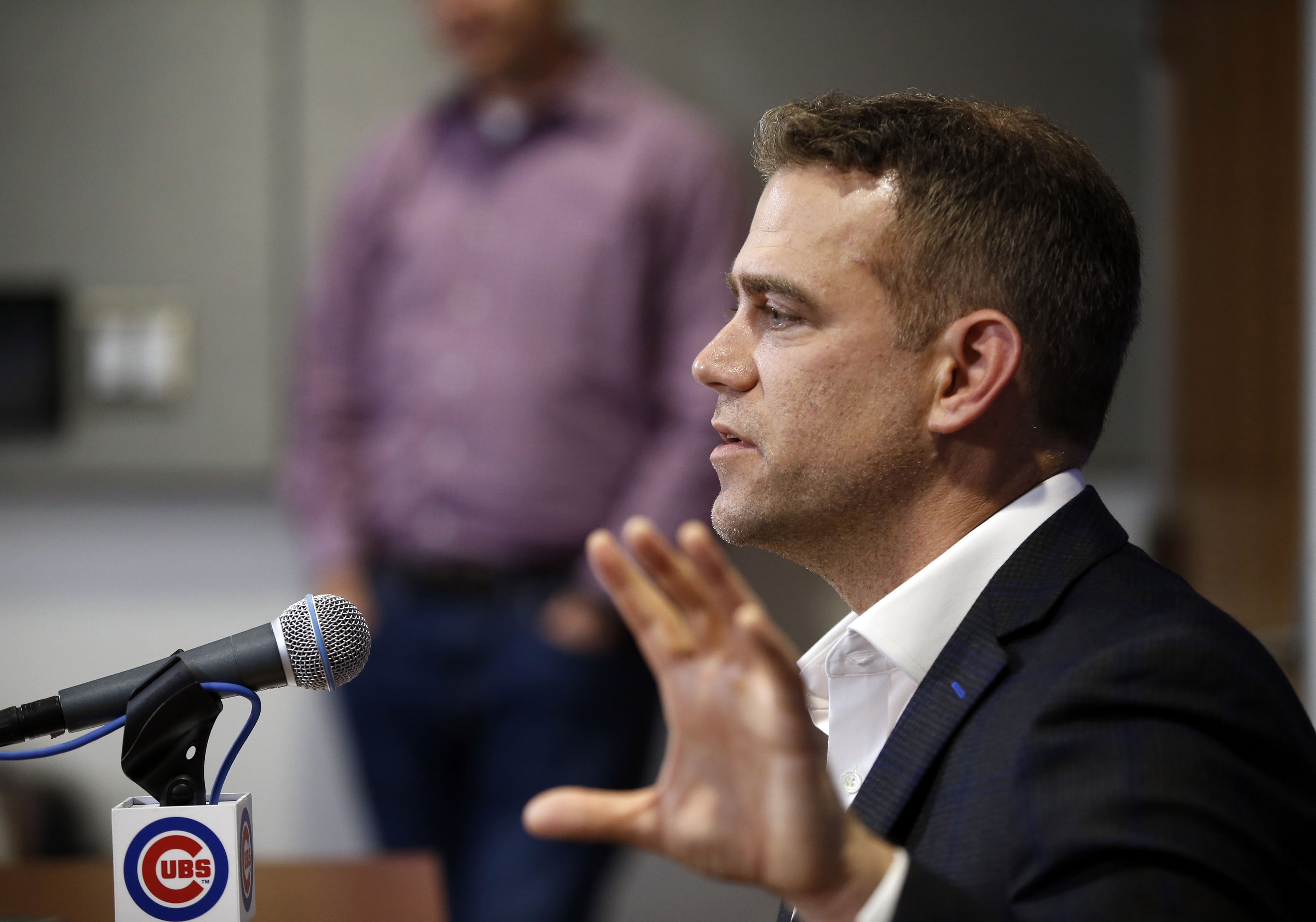 Cubs coaches Loretta, Venable being considered for manager