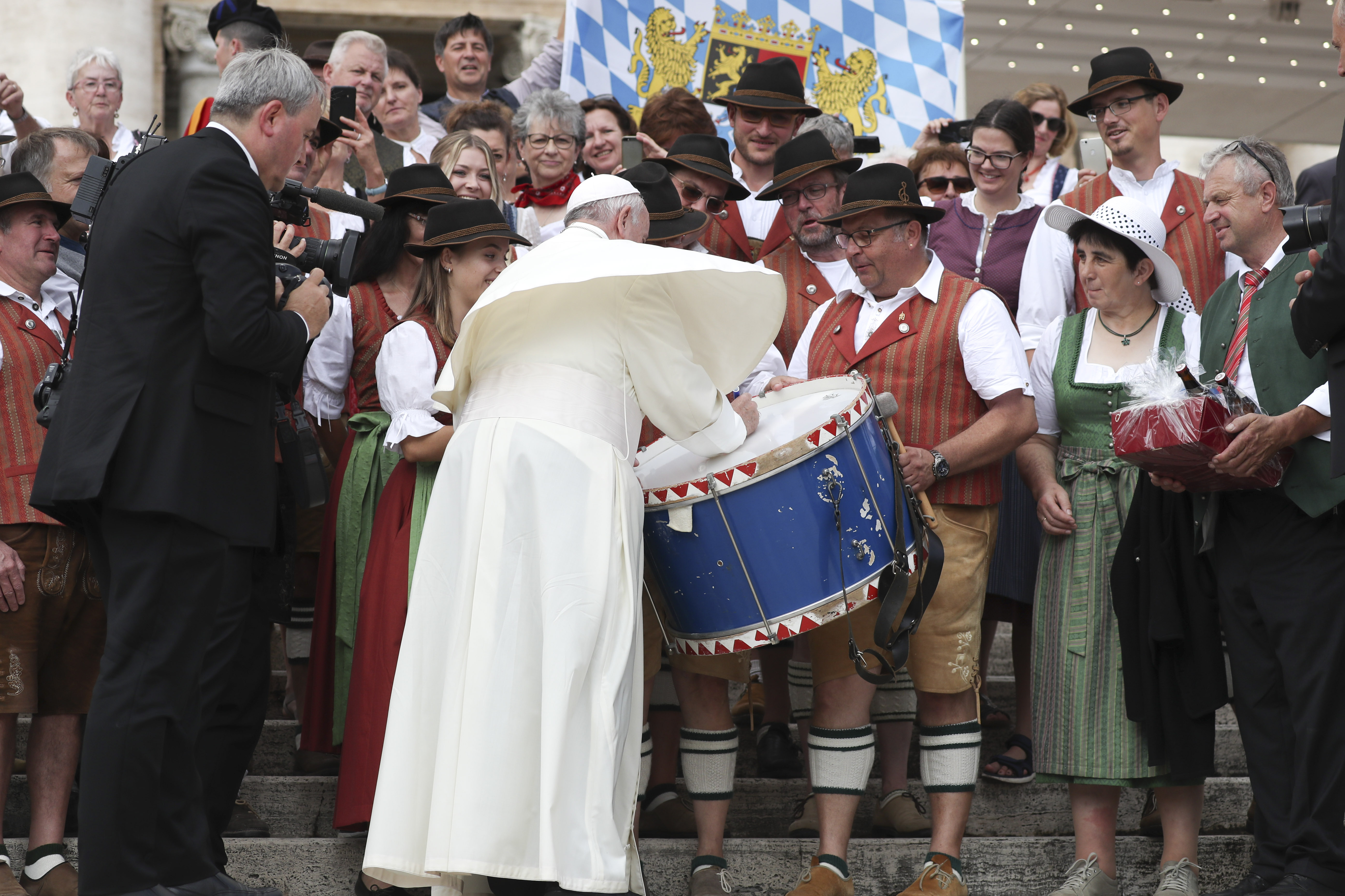 Vatican cardinal skeptical about married priests for Amazon