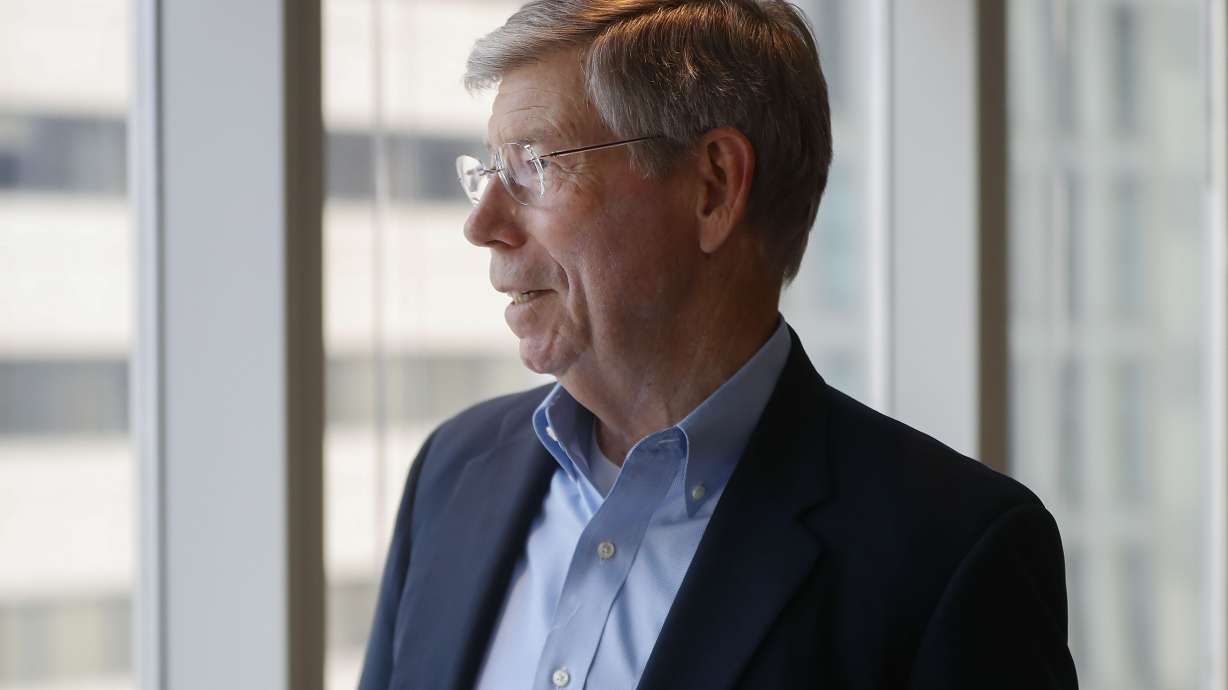 GOP veterans of Clinton impeachment urge restraint on Trump