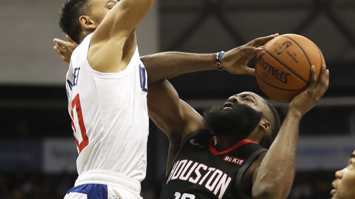 A league first: The NBA plays a game in India