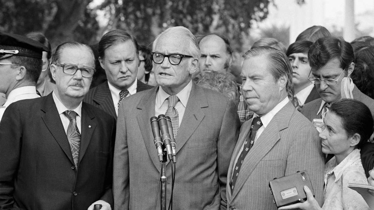 GOP unlikely to reprise role it played in Nixon's 1974 exit