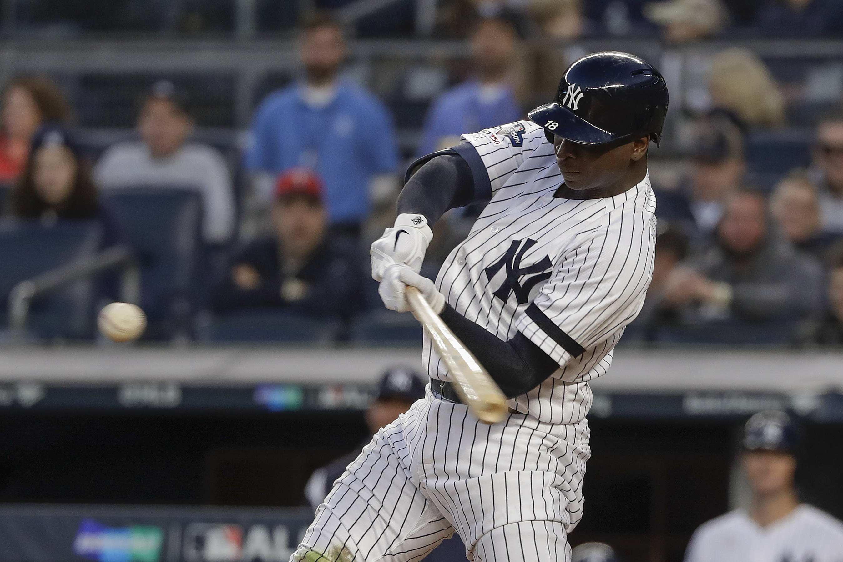 Gregorius, Yanks stagger Twins again, lead ALDS 2-0