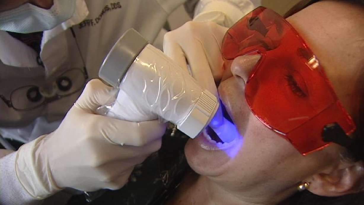 Heber City Dentist Using New Oral Cancer Scope