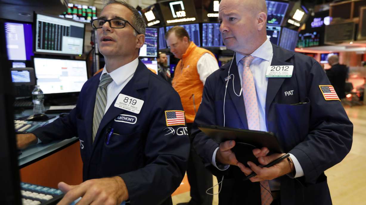 Asian shares mixed on US jobs, eyes on China trade talks
