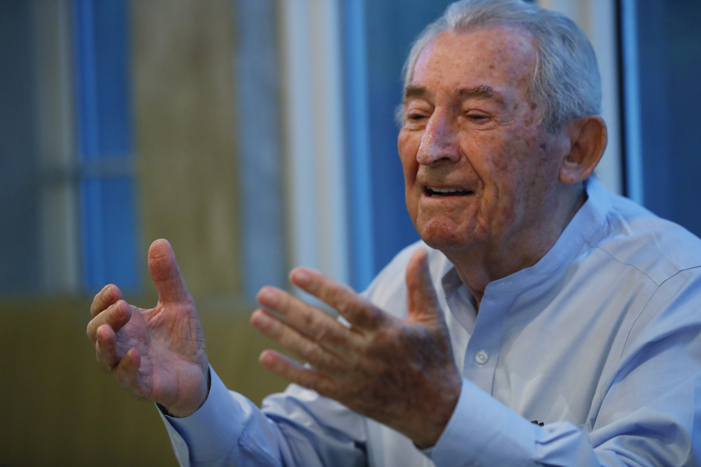 Aging Holocaust survivors try to sue over Nazi-era insurance
