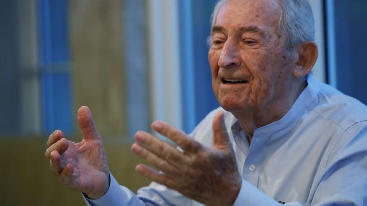 Aging Holocaust survivors try to sue over Nazi-era insurance