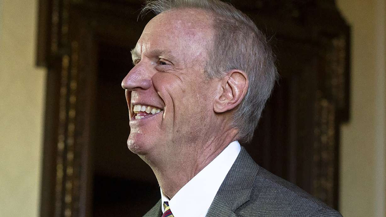 Illinois' automatic voter registration delays worry experts