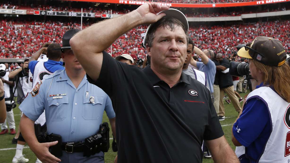 Smart wants Georgia players to look in mirror after loss